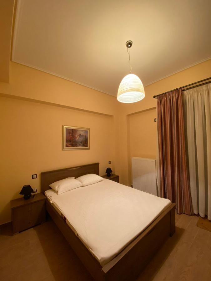 Villa Ria กาลาวริตา ภายนอก รูปภาพ